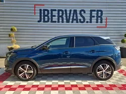 Bleu Utilisé 2022 Peugeot 3008 Allure SUV | 21 999 € (Prix juste)