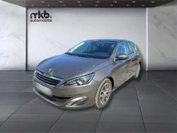 Brun Utilisé 2015 Peugeot 308 Allure Citadine | 7 090 €