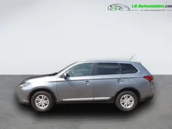 Utilisé 2016 Mitsubishi Outlander SUV | 18 400 € (Prix juste)