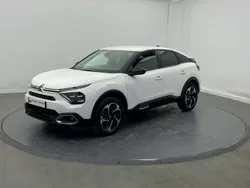 Blanc Utilisé 2023 Citroën C4 PureTech Berline | 19 065 € (Prix assez cher)