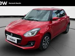 Rouge Utilisé 2024 Suzuki Swift Berline | 16 999 € (Prix juste)