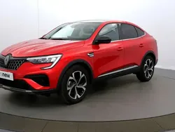 Rouge Utilisé 2024 Renault Arkana Techno SUV | 26 490 € (Prix juste)