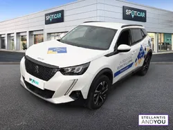 Blanc Utilisé 2020 Peugeot 2008 Allure SUV | 16 790 € (Prix juste)