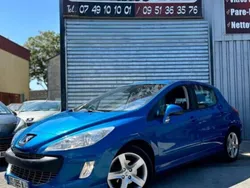 Utilisé 2008 Peugeot 308 Premium Berline | 4 490 € (Prix assez cher)