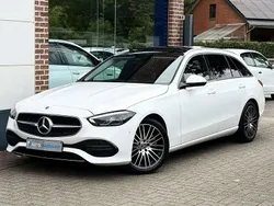 Blanc Utilisé 2021 Mercedes C200 Avantgarde Break | 34 950 € (Prix cher)
