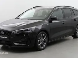 Noir Utilisé 2023 Ford Focus ST-Line Break | 24 799 € (Prix juste)