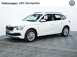 Blanc Utilisé 2023 Skoda Kamiq Ambition SUV | 17 680 €