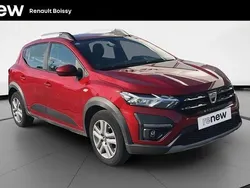 Rouge Utilisé 2021 Dacia Sandero Comfort Citadine | 12 990 € (Prix juste)