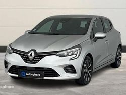 Utilisé 2022 Renault Clio V Intens Berline | 16 499 € (Prix juste)