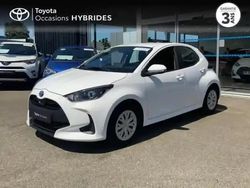 Blanc Occasion 2023 Toyota Yaris Hybrid Berline | 19 000 € (Prix juste)