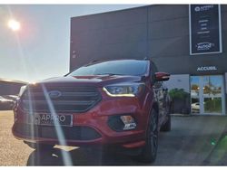 Rouge Utilisé 2017 Ford Kuga ST-Line SUV | 14 500 € (Bon prix)