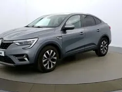 Gris Utilisé 2023 Renault Arkana Business SUV | 17 390 € (Bon prix)