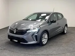 Gris Utilisé 2024 Renault Clio V Evolution Citadine | 14 990 € (Bon prix)