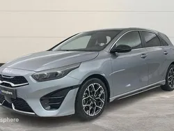 Gris Utilisé 2023 Kia Ceed GT GT-Line Berline | 25 799 € (Bon prix)