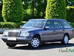 Gris Utilisé 1994 Mercedes E280 | 8 900 €