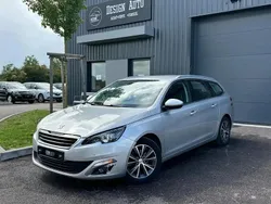 Gris Utilisé 2015 Peugeot 308 Allure Break | 7 490 € (Prix assez cher)