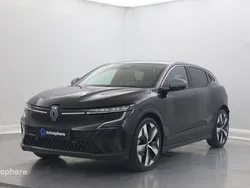 Noir Utilisé 2023 Renault Mégane Techno SUV | 30 499 € (Prix juste)