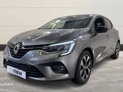 Gris Utilisé 2023 Renault Clio V Evolution Berline | 14 999 € (Prix juste)