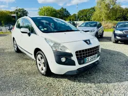 Blanc Utilisé 2012 Peugeot 3008 Business-Line Monospace | 8 100 € (Prix juste)