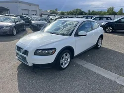 Blanc Utilisé 2009 Volvo C30 Kinetic Citadine | 8 990 €
