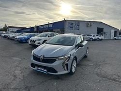 Gris Nouvelle 2025 Renault Clio V Evolution Berline | 20 490 € (Prix juste)