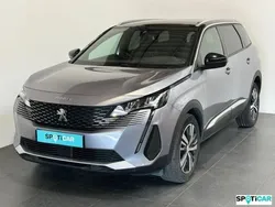 Gris Utilisé 2023 Peugeot 5008 Allure Monospace | 25 990 € (Prix juste)