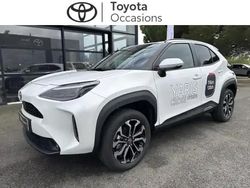 Blanc Utilisé 2025 Toyota Yaris Hybrid Design SUV | 28 390 € (Prix assez cher)