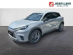 Gris Nouvelle 2025 Lexus LBX Business Edition SUV | 32 900 € (Prix juste)