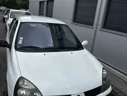 Utilisé 2002 Renault Clio II Dynamique Berline | 800 €
