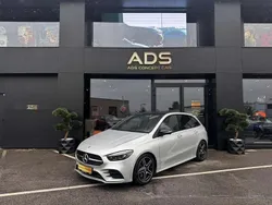 Gris Utilisé 2020 Mercedes B220 AMG line Monospace | 24 990 €
