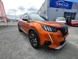 Utilisé 2023 Peugeot 2008 Allure SUV | 23 850 € (Prix juste)