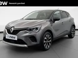 Gris Utilisé 2024 Renault Captur Evolution SUV | 18 590 € (Prix juste)