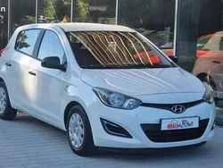 Blanc Utilisé 2013 Hyundai i20 Berline | 4 900 €