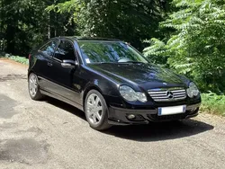 Noir Utilisé 2007 Mercedes C350 Coupé | 9 800 €