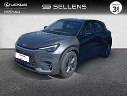 Gris Utilisé 2024 Lexus LBX SUV | 39 880 € (Prix juste)