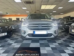 Gris Utilisé 2019 Ford Kuga Titanium SUV | 14 990 € (Prix juste)