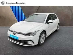 Blanc Utilisé 2023 VW Golf VIII Life Berline | 23 990 € (Bon prix)