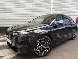 Saphirschwarz métallisé Utilisé 2021 BMW iX Comfort Edition SUV | 46 990 € (Prix juste)