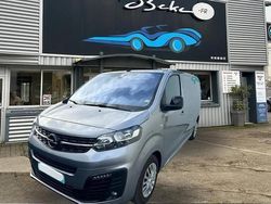 Gris Nouvelle 2025 Opel Vivaro-e Combi Van | 36 000 € (Prix assez cher)