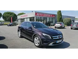 Bleu Utilisé 2015 Mercedes GLA200 SUV | 17 900 € (Prix juste)