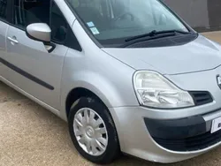 Utilisé 2009 Renault Grand Modus Monospace | 2 190 €