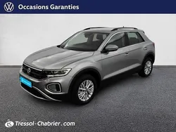 Gris Utilisé 2024 VW T-Roc Life SUV | 31 000 € (Prix assez cher)