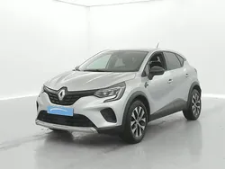 Gris Utilisé 2023 Renault Captur Evolution SUV | 15 990 € (Bon prix)