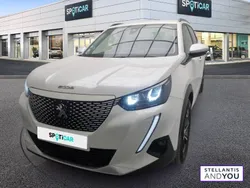 Utilisé 2021 Peugeot e-2008 Allure SUV | 16 590 € (Prix juste)