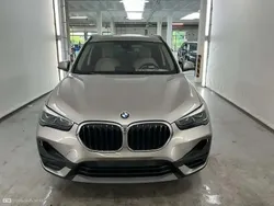 Beige Utilisé 2021 BMW X1 SUV | 24 990 € (Super prix)