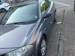 Utilisé 2006 Renault Mégane Cabriolet Privilege Cabriolet | 1 500 €