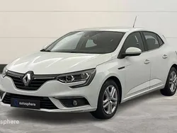 Blanc Utilisé 2020 Renault Mégane IV Business Berline | 14 999 € (Prix juste)