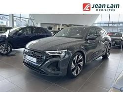 Gris magnétique Utilisé 2024 Audi Q8 e-tron S-Line SUV | 65 900 € (Super prix)