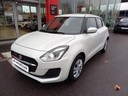 Pure white pearl métallisé Occasion 2023 Suzuki Swift Citadine | 13 389 € (Bon prix)