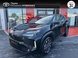 Noir intense Utilisé 2024 Toyota Yaris Hybrid Design SUV | 24 890 € (Prix juste)